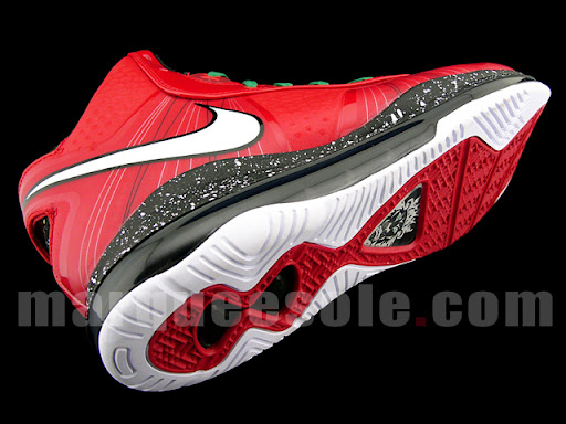 nike air max lebron 8 v2 lebron james makeup. nike air max lebron 8 v2