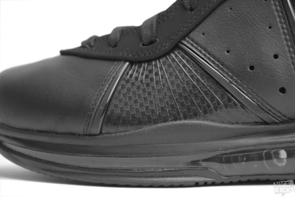 Release Reminder Nike Air Max LeBron 8 BlackAnthracite