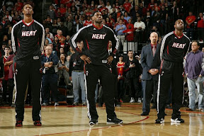 lebron james nba 101229 mia at hou 03 Three Shoes in Three Nights. LeBron James Debuts Yet Another LeBron 8 V/2   Black/White PE.
