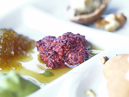 Mostarda francese – al ribes e al dragoncello – e confettura di pomodori verdi Mostarda francese – al ribes e al dragoncello – e confettura di pomodori verdi