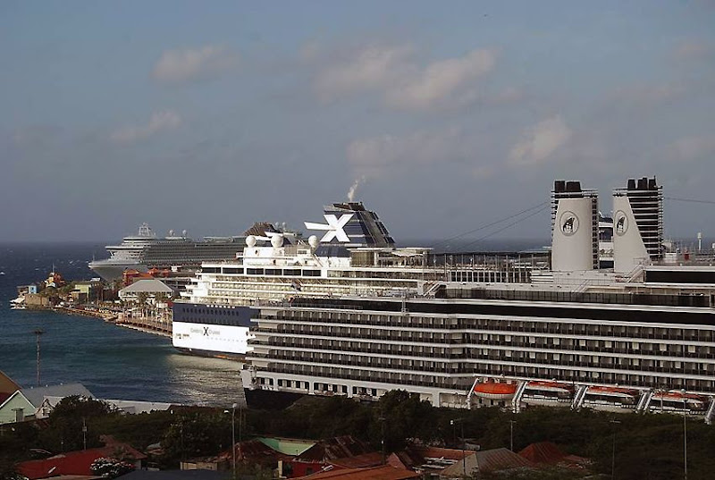 van links naar rechts: Ventura,  Constellation en Eurodam