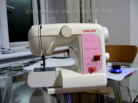 Why Is My Thread Breaking On My Singer Sewing Machine