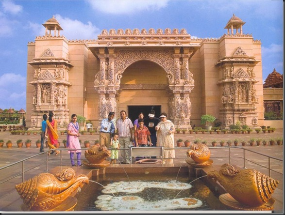 World’s Biggest Hindu Temple World’s Biggest Hindu Temple