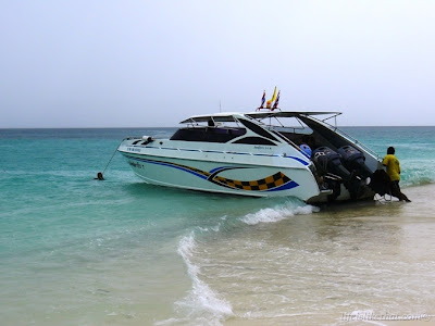 Phi Phi Islands II picture phuket escapade photo