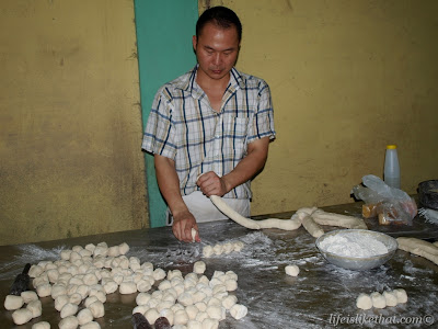 Fuzhou Snacks: Kompia picture eat  photo