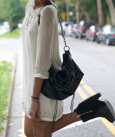 [white dress[5].jpg]