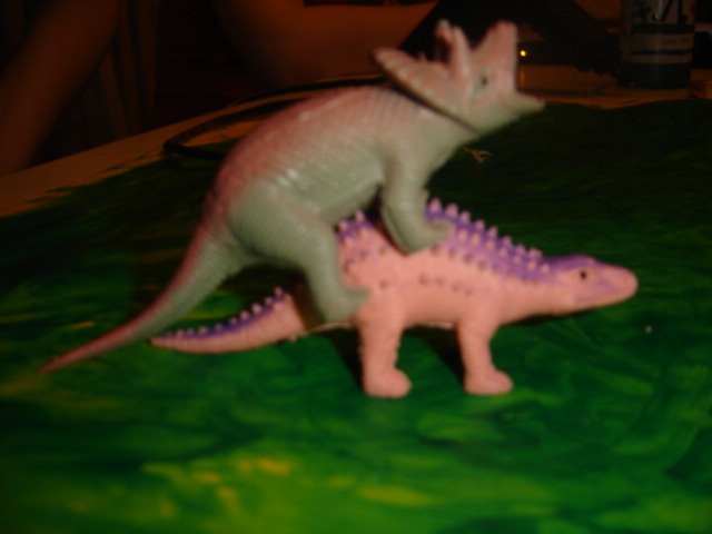 [DINASAUR_PORNNNNN_by_nobeekeepah[4].jpg]