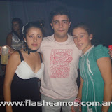 fiesta de disfraces - club sarmiento - 20-03-10 - flasheamos.com.ar-047.JPG