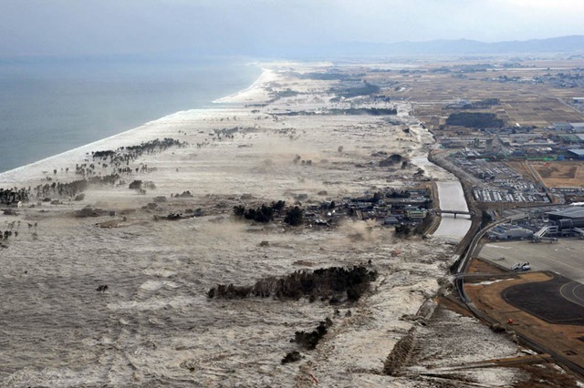 [terremoto0010[3].jpg]