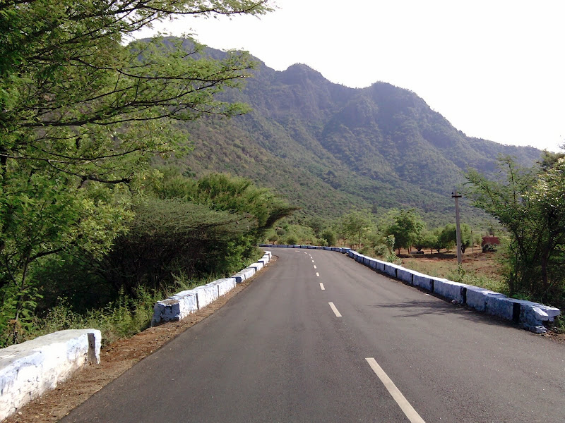 மலைப் பாதை ஆரம்பம், ghat road பிரிவு மலைப் பாதை ஆரம்பம், ghat road பிரிவு