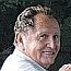 [SA farmer Dolf du Toit was attacked beaten by farm invaders in Zimbabwe Nyazura Jan32010 Beeld[6].jpg]