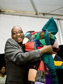[ZumaPatchworkBlanketGiftFromPoorAfrikanersJuly242008[5].jpg]