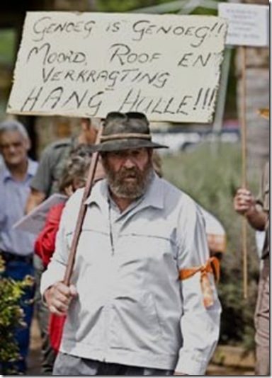Genoeg_Is_Genoeg_Cullinan Kameeldrift police station protest Nov72008