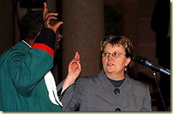 HealthMinister_Barbara_Hogan_WeKnowHIVCausesAidsOct2008_DOHpix