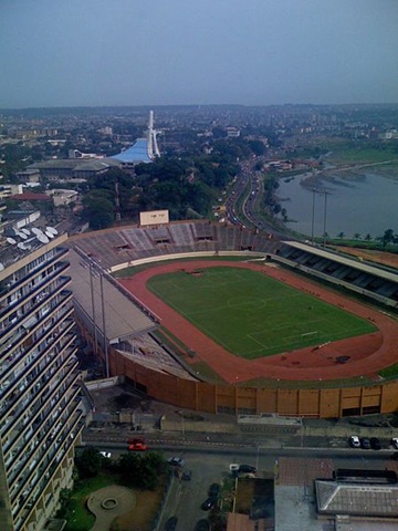 [AbidjanStadiumHouphetBoigny_WikimediaCommons[7].jpg]