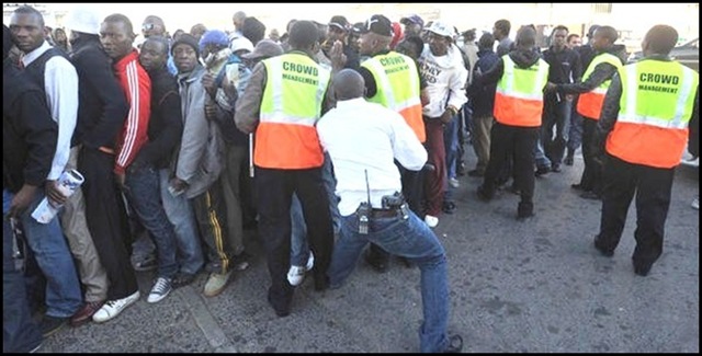 [Asylum seekers face many days of chaotic violence waiting to submit applications in sA[6].jpg]
