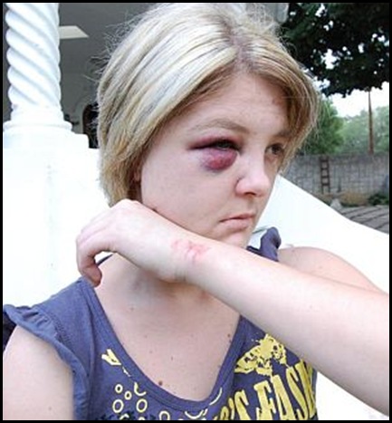 Coetzer Wilma Standerton attacked police brought suspects to her flat Nov 292009 Beeld