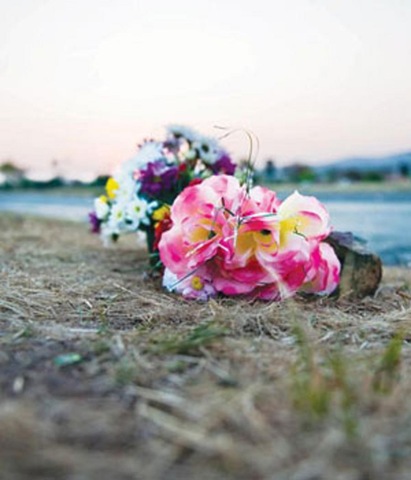 [Farmer Lazanne 14 dies after rape flowers at crime-scene Sept52010[9].jpg]