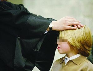 [pedofilia01gmnb[3].jpg]