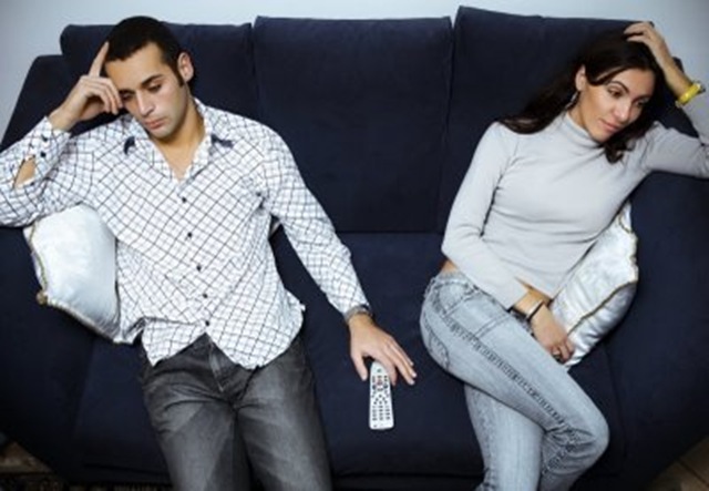 [pareja separada 3.jpg]
