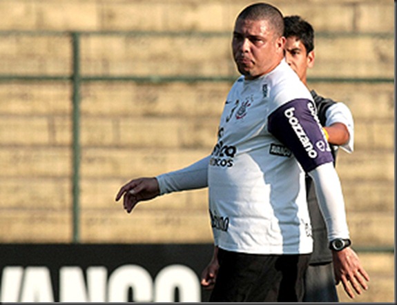 Na marca&ccedil;&atilde;o de Ronaldo, jovem revela pedido para 'pegar leve' (Lance)