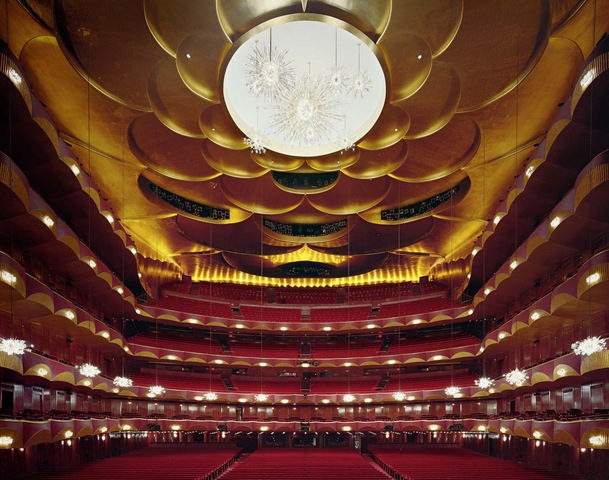[Metropolitan Opera House New York[2].jpg]