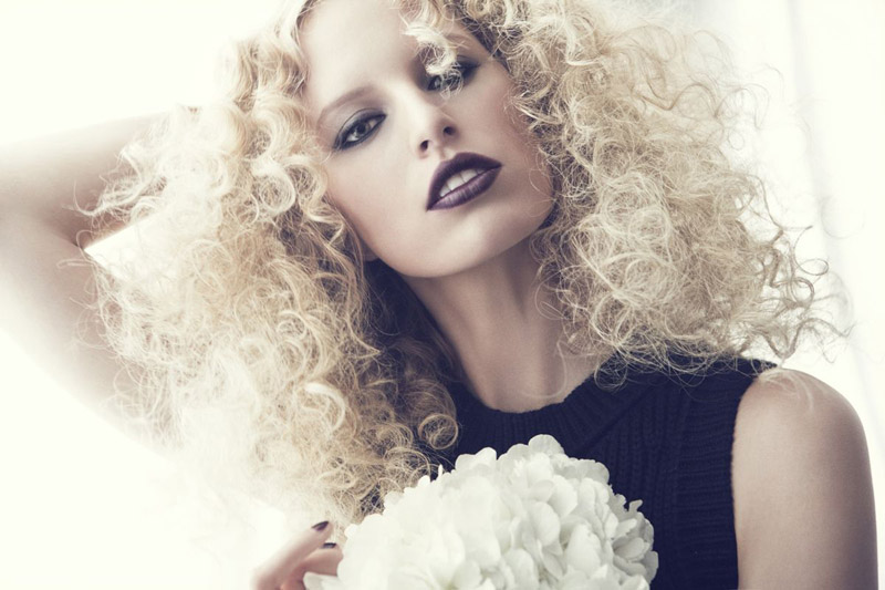 karolina kurkova3 {bit of beauty: rum raisin}
