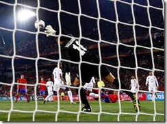 Primer gol de Villa