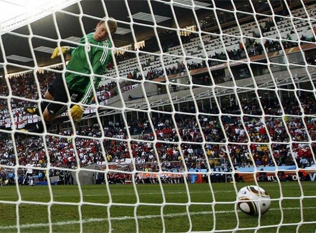 [Eso no fue un gol fantasma[3].jpg]