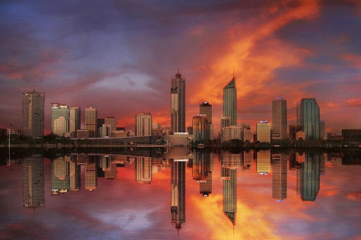 20 Beautiful Reflective Nature Photography