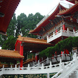文武廟は昔の中華なお寺の雰囲気が漂う美しい建物でした。
養蜂をしていたのでハチミツを買ってきたよ。絞りたてのものをその場で瓶詰めにしてくれました。