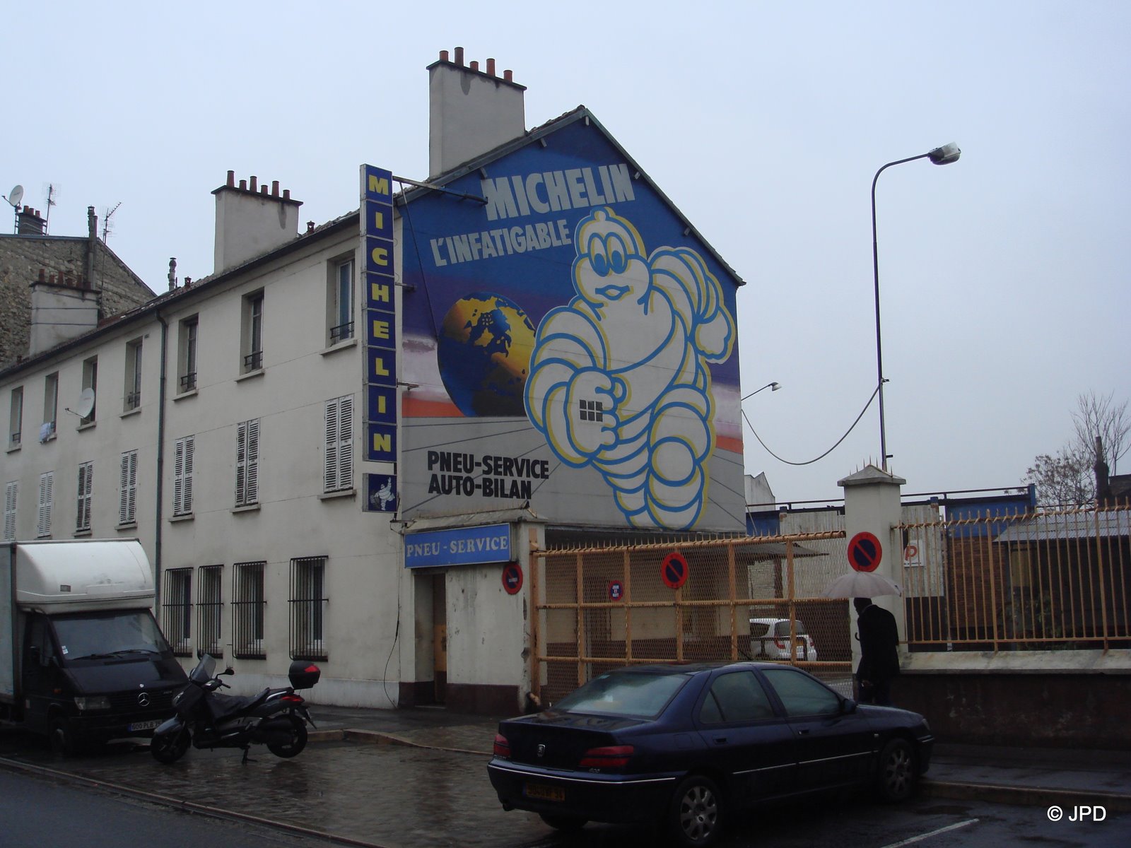[Rue_Pierre_Rigaud_IVRY_(2).JPG]