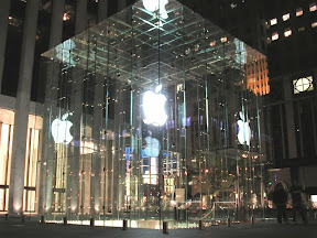 Apple Store at Fifth Avenue