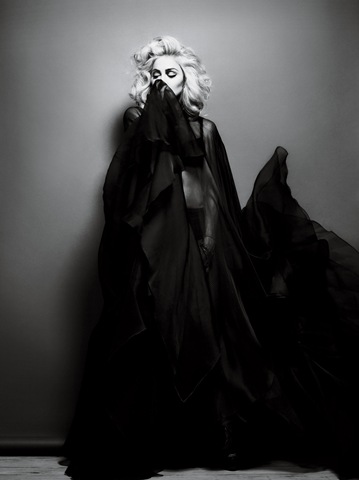 [2010 - Madonna by Alas & Piggott for Interview - 08[4].jpg]