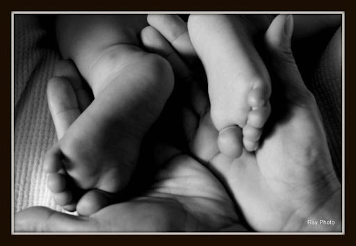 " Daddy Hand And Baby Feet"
