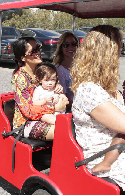 IMAGE ID # 1954970 Salma Hayek and her beautiful baby girl Valentina enjoy a day at the market in Los Angeles. Valentina was not impressed with the animals; she would not ride a pony and would not pet a bunny, but was very excited about her ice cream.    CR: COQ/Fame Pictures   03/01/2009 --- Valentina Paloma Pinault, Salma Hayek --- (C) 2009 Fame Pictures, Inc. - Santa Monica, CA, U.S.A - 310-395-0500 / Sales: 310-395-0500