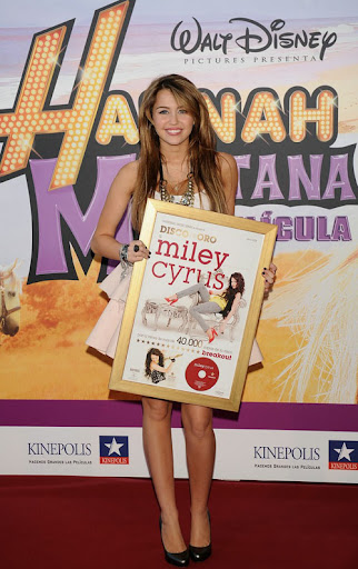 miley-cyrus-4219-9.jpg