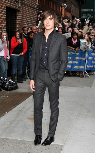 April 13, 2009: Zac Efron promoting his new movie "17 Again" at the Late Show with David Letterman in New York City. Credit: Roger Wong/INFphoto.com Ref.: infusny-146