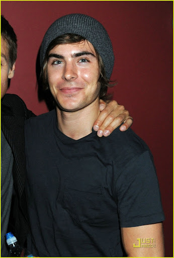 zac-efron-hurt-locker-05.jpg