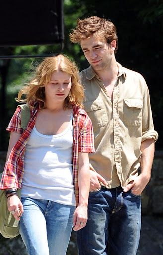Emilie de Ravin and Robert Pattinson on the set of Remember Me filming in Central Park New York City. <P> Pictured: Emilie de Ravin and Robert Pattinson <B>Ref: SPL110478 300609 </B><BR/> Picture by: Asadorian-Mejia/Splash<BR/> </P><P> <B>Splash News and Pictures</B><BR/> Los Angeles: 310-821-2666<BR/> New York: 212-619-2666<BR/> London: 870-934-2666<BR/> photodesk@splashnews.com<BR/> </P>