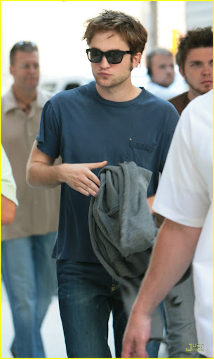 robert-pattinson-regis-high-school-04.jpg