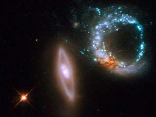 [0_64_galaxies_arp147[2].jpg]