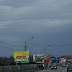 DSC01436.JPG, L'entrée de Cluj en venant de Oradea. Staline,Lénine,Ceaucescu ont disparus mais les entrées de villes sont toujours aussi défigurées..., Brasov, Tansylvanie. Mars 2008.