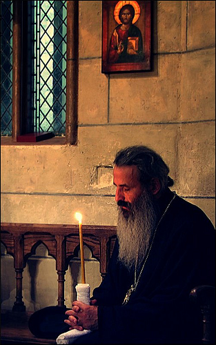 http://lh3.ggpht.com/__K3uo7ylakY/Sty355dXpaI/AAAAAAAABfg/fiHl0Gxo3To/Teofan.jpg