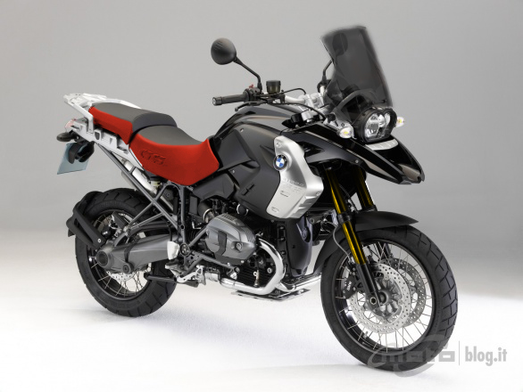 bmw_r1200gs_triple_black.jpg