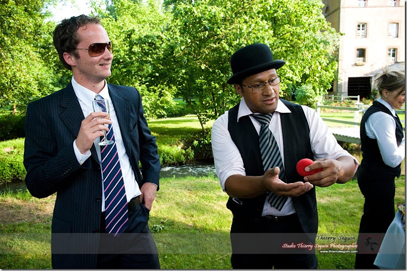 Réception au Moulin 12 Moulin de Saint-Denis par le photographe de mariage Thierry Seguin