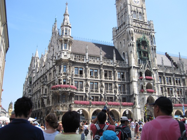 [GiMrathaus1[4].jpg]