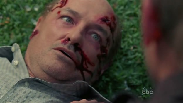 [S5-finale-Jacob-resurrects-Locke[4].jpg]