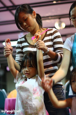 Zara dancing with Ally