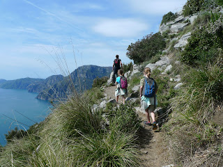 We come around the second peak.